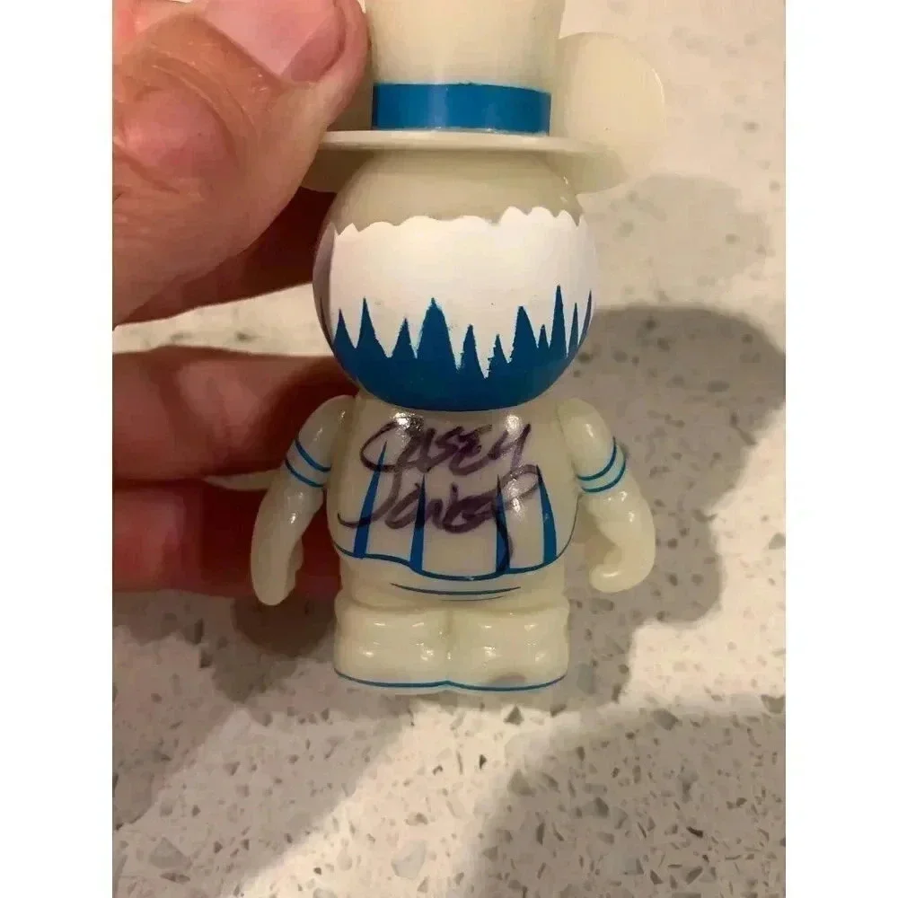 Signed DISNEY VINYLMATION 3" HAUNTED MANSION SERIES 1 HATBOX GHOST bt - Picture 6 of 7
